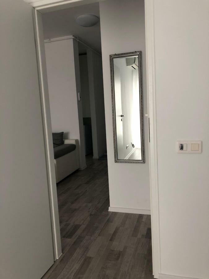 Sunrise Apartment بوخارست المظهر الخارجي الصورة
